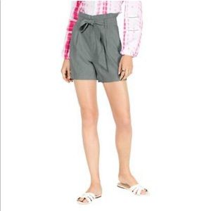 NWT INC Sky Gray Paperbag Shorts Sz Lg